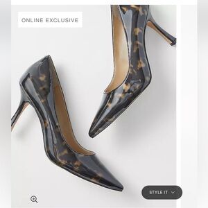 Ann Taylor Mila Tortoiseshell Print Pumps